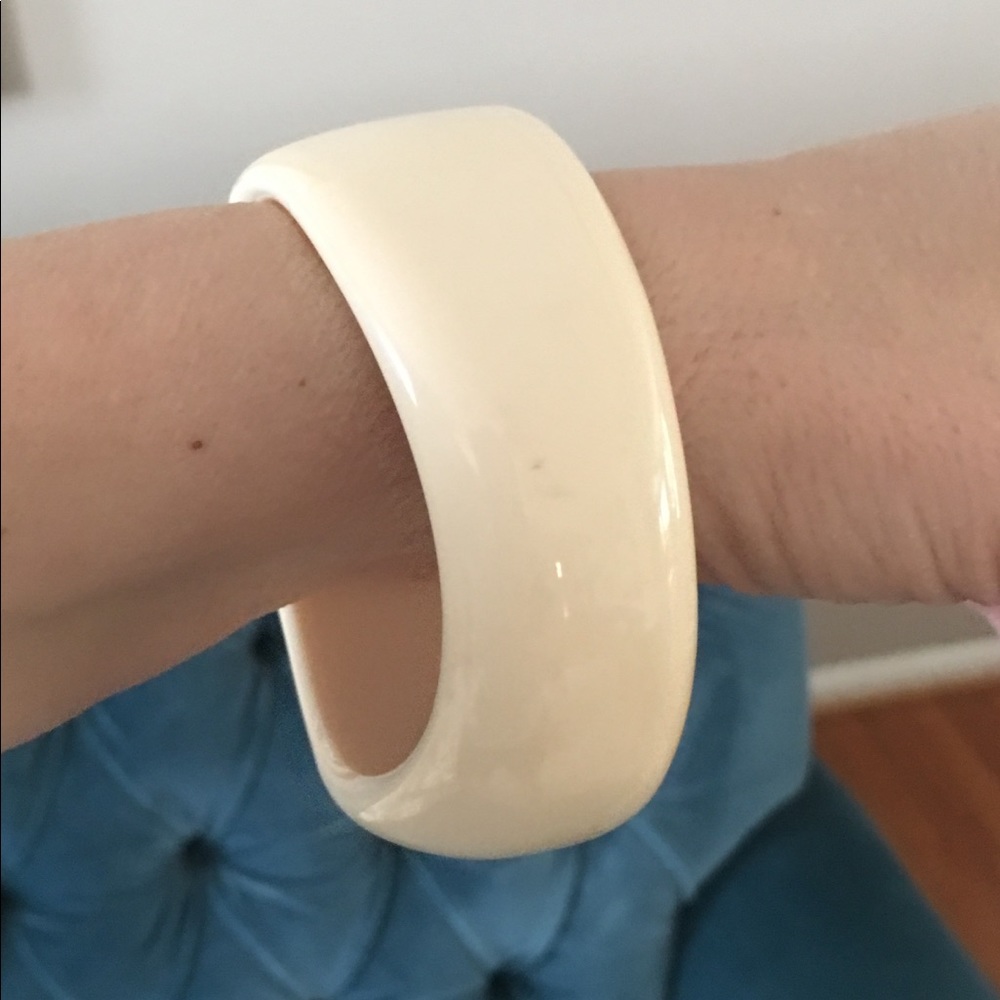 Crème Bangle, Nordstrom. Chunky Unique Style.